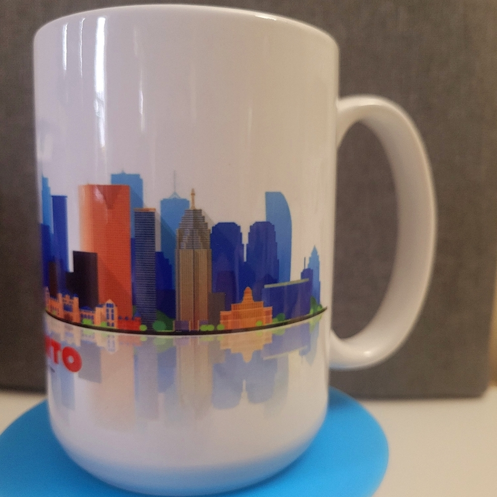 Personalized TORONTO mug - Picture 4 of 4